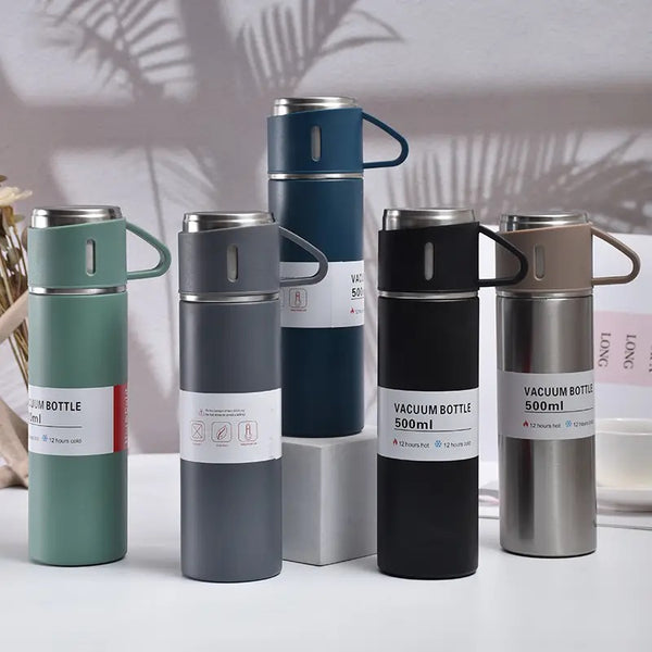 500ml Stainless Steel Portable Thermos Bottle with 3-Section Lid, Keeps Beverage Hot for 12 Hours.