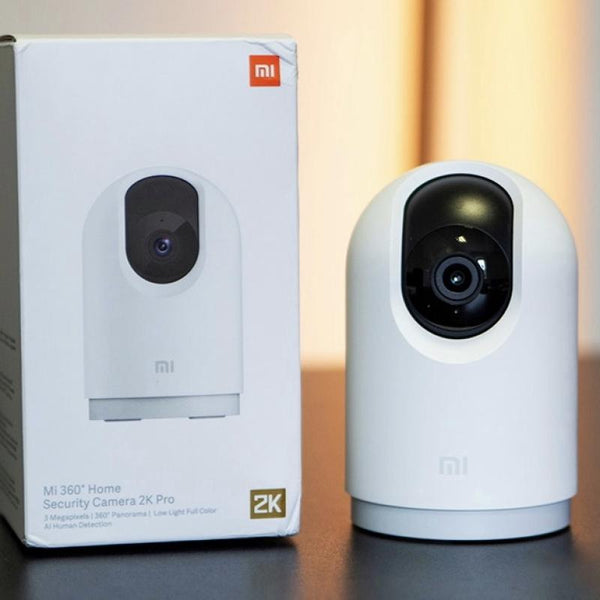 Xiaomi security camera with 2k resolution, EFI 2.4ghz, 5G, rotating 360 degrees